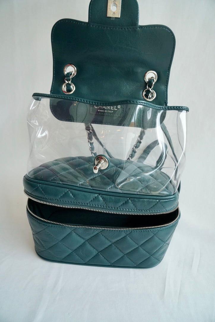 Crumpled Calfskin PVC Quilted Backpack Emerald Green