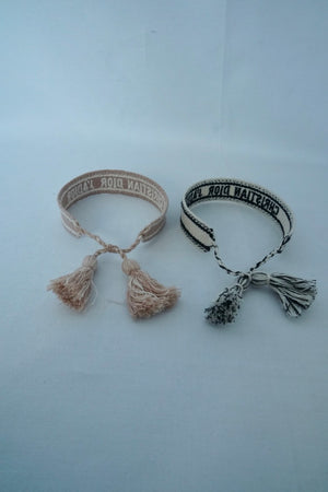 Bracelet Set White And Beige Embroidery